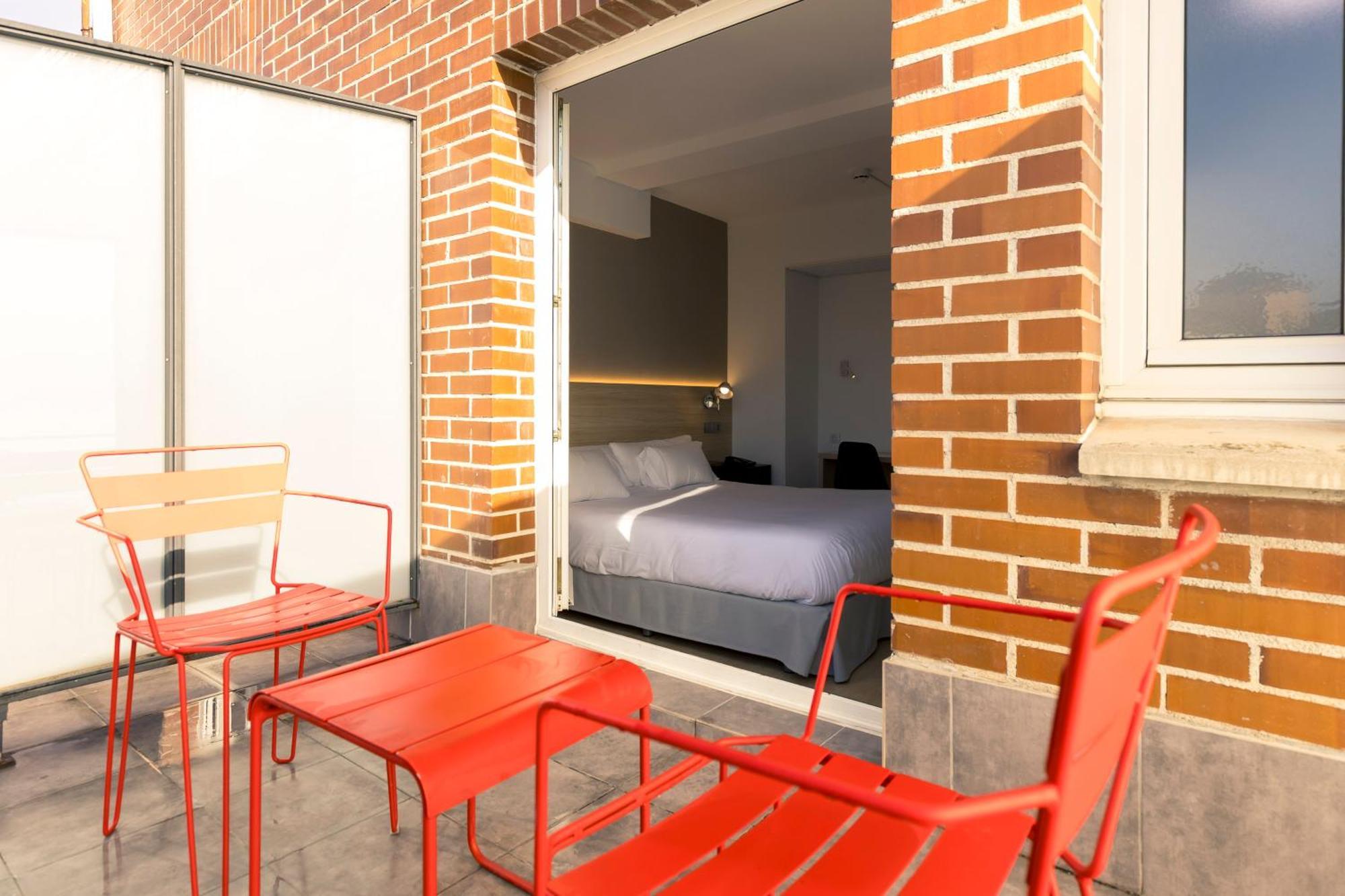 Hotel Burlada Εξωτερικό φωτογραφία